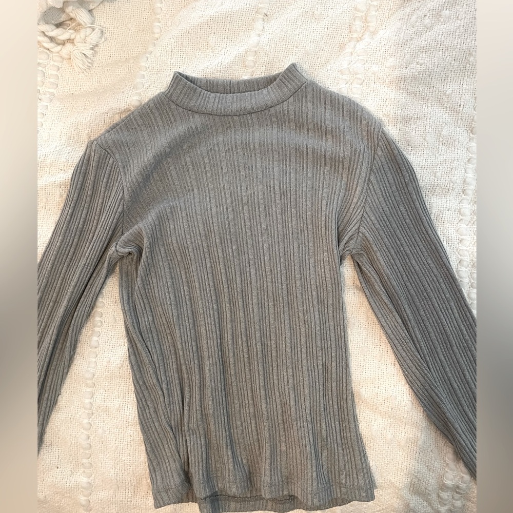 Hollister long sleeve mock neck top